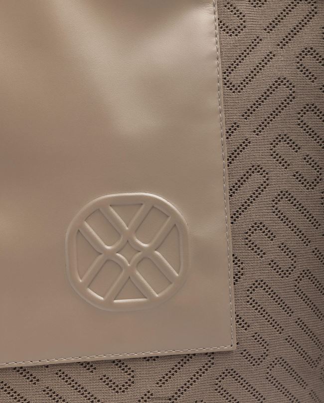 Unisa תיק קניות מבד חום נשים V2BP21137