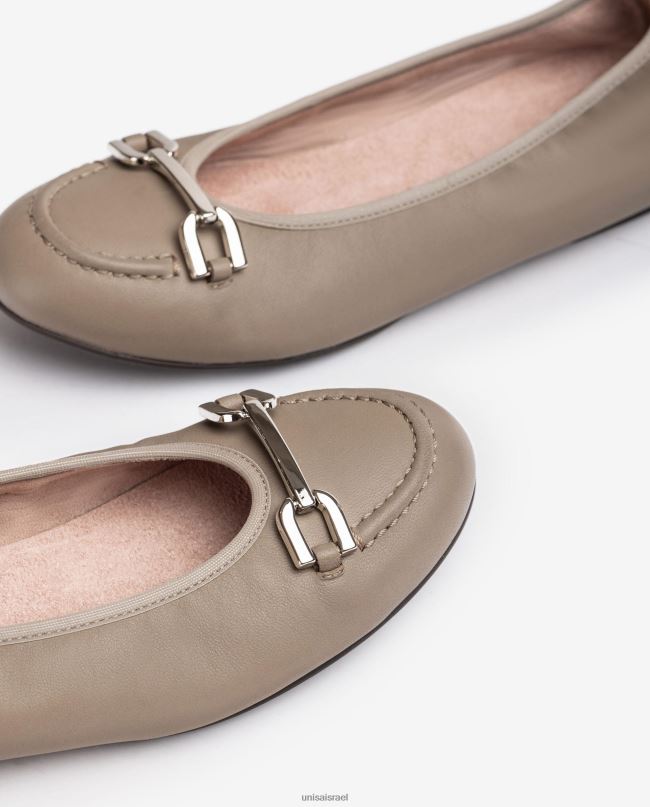 Unisa נעל בלרינה עם עיטור חום נשים V2BP21268