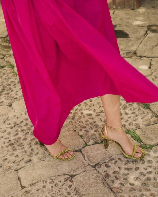 Unisa סנדל קטיפה ירוק נשים V2BP21314