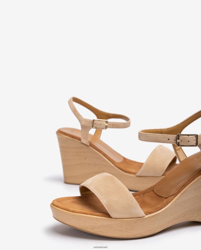 Unisa סנדל זמש עם בלוק בז' נשים V2BP2251