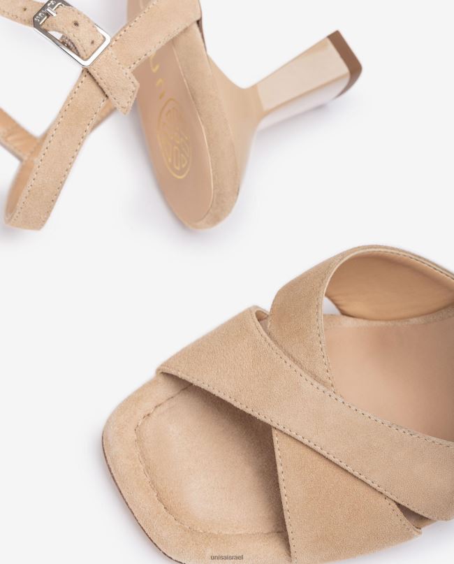 Unisa סנדל רצועה מוצלבת בז' נשים V2BP2313