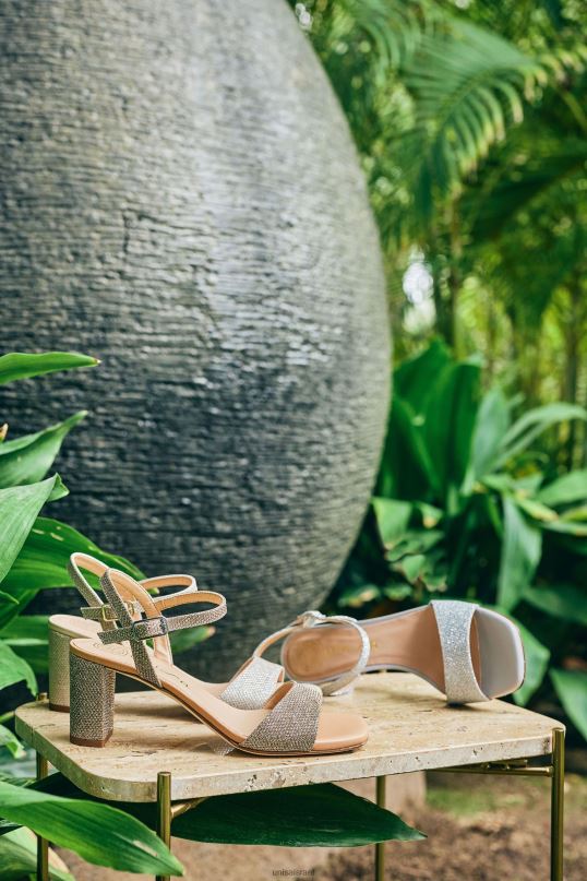 Unisa סנדלי אצבע מרובעת כסף נשים V2BP2395