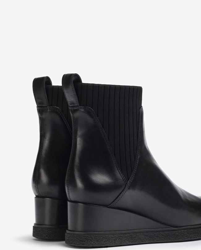 Unisa מגף עור עם טריז אופנה נשים V2BP2945